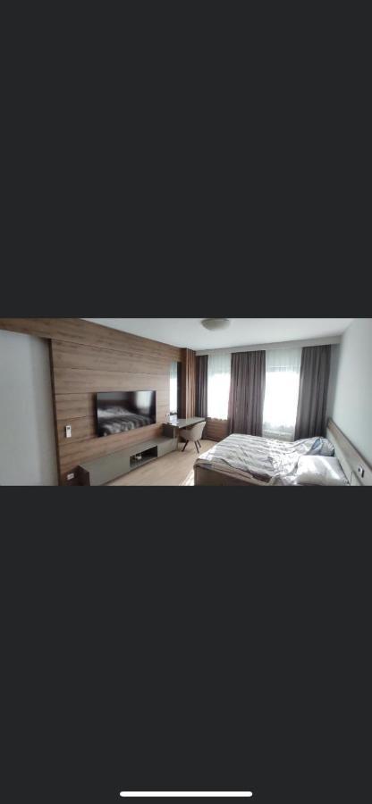 Hotel Rile Men Blue Ni Dış mekan fotoğraf